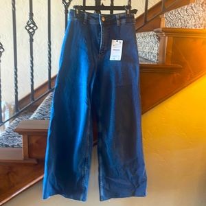 Zara jeans size 4